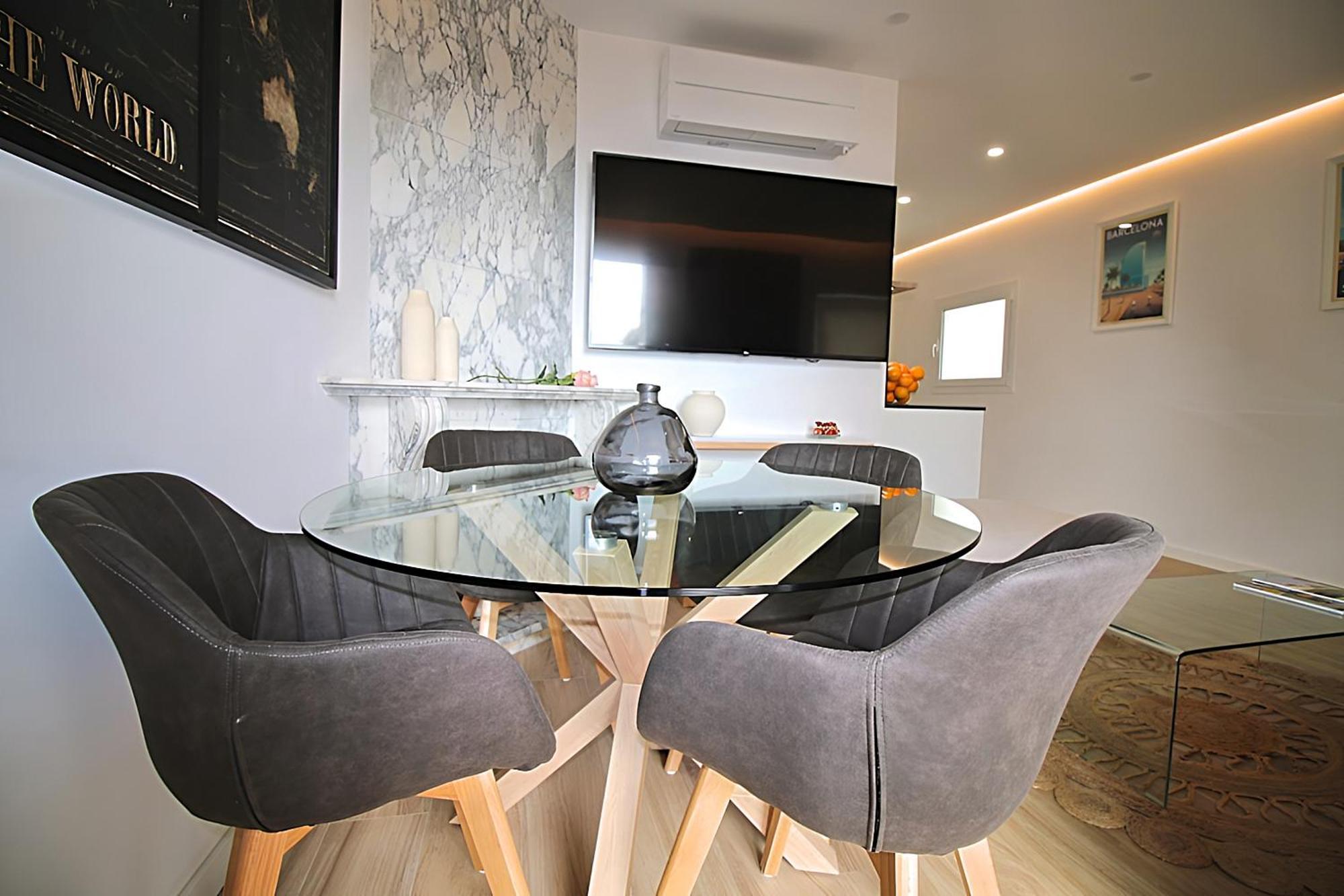 Appartement Penthouse With Jacuzzi On The Terrace *